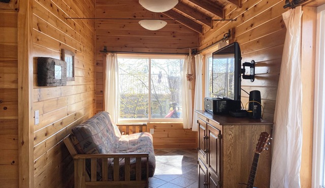 Gorgeous lakefront house in Arcade perfect for a relaxing getaway