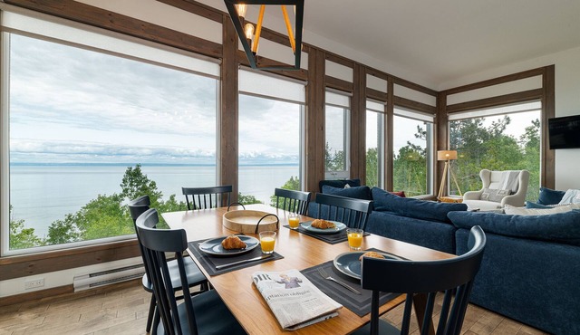 Hôtel à la maison - Le Phare d'Irène spa et fleuve
