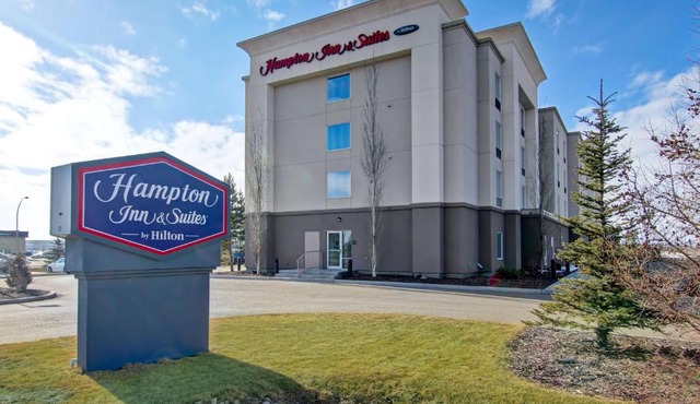 Hampton Inn & Suites Red Deer