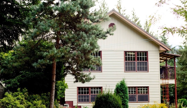 Harrison Hot Springs: Vacation Rentals in South Garden