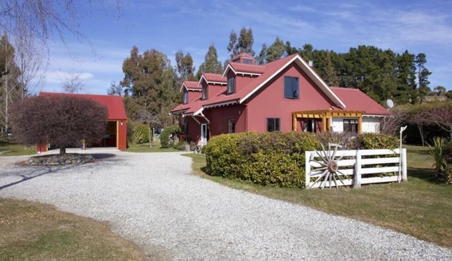 Hawea Hideaway