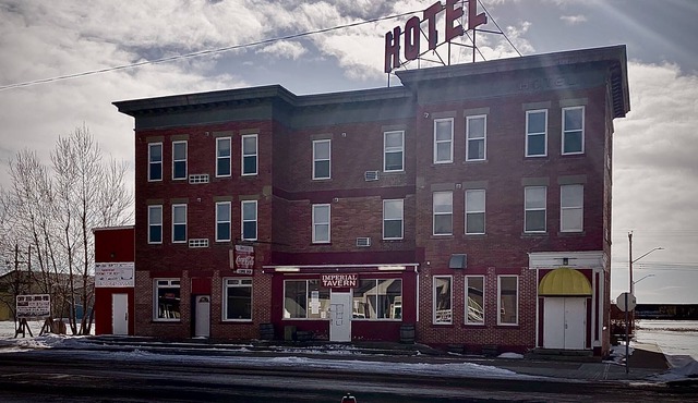 Imperial Hunter Hotel