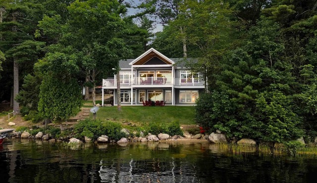 Lakefront compound consisting of 3 cottages - close to Acadia