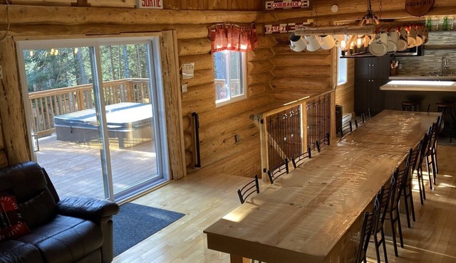 Le Forestier Private SPA/Billiard table/Foyer *6 rooms