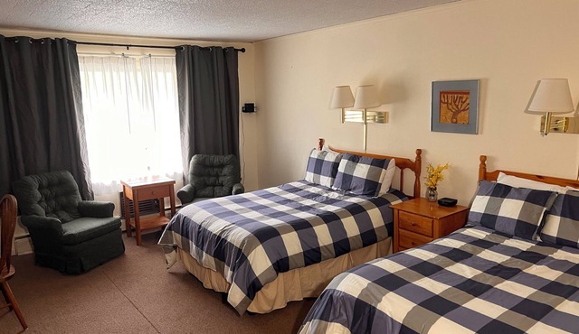 Ledgerock at Whiteface- Family Room