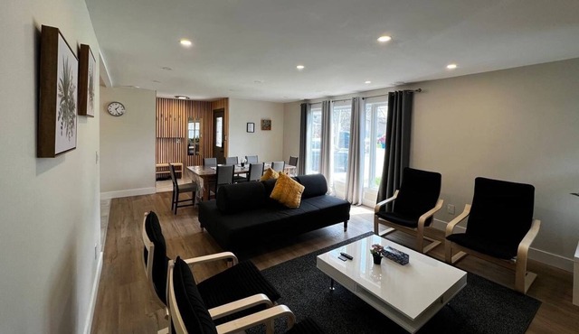 Luxury 4bedroom cottage/House