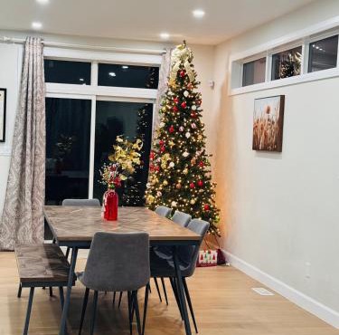 Luxury Home 2 mins drive to Saugeen Shores beach