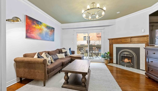 Luxury Townhouses with 6 Double Beds 5 Star Rate Supper Host