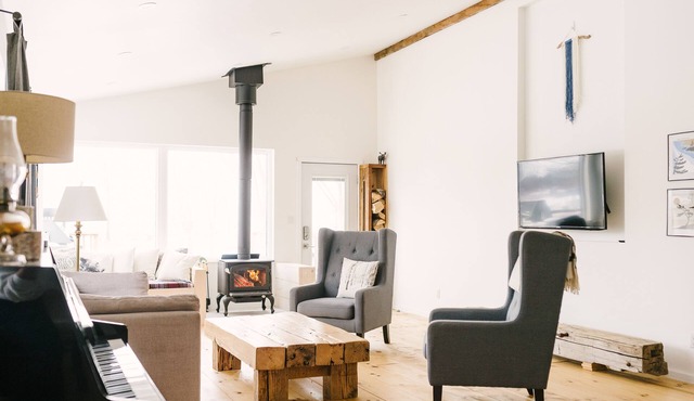 Modern Cottage in Wellington - Quick paddle to Sandbanks