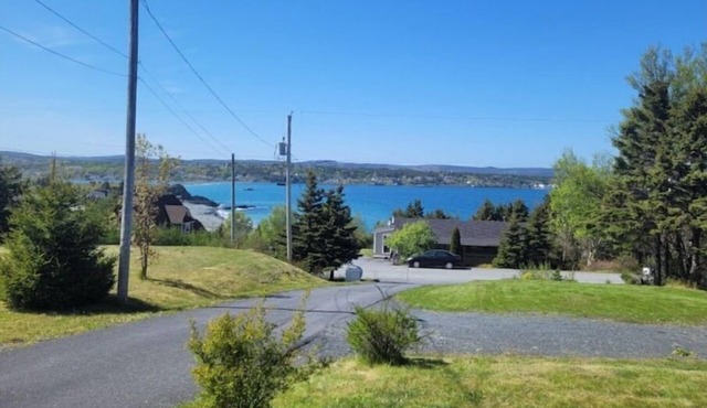 Modern house - ocean view overlooking Bay Roberts