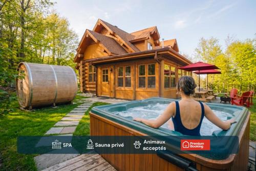 Monopoly Private Hot Tub Sauna Indoor & outdoor pool