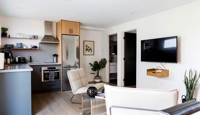 Nordic Hideaway at Wellington on the Beach for an Ontario Holiday