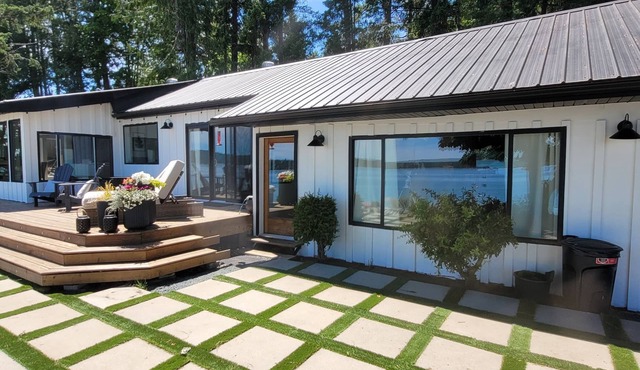 Ocean Lovers Beach Home.