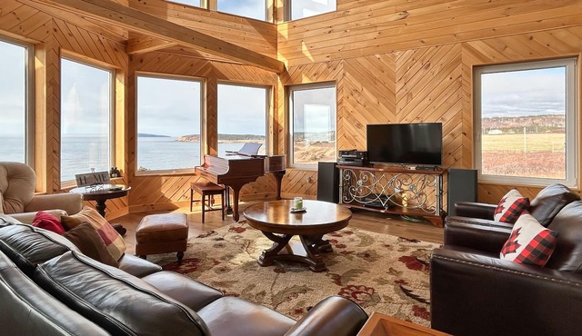 Oceanfront Beautiful Estate Home on Cape Breton Island!