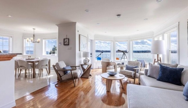 Oceanfront, direct shoreline access, main floor master, and full ensuite.