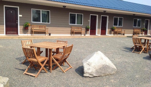 Parkside Inn