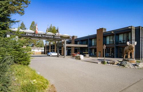 Prestige Riverside Lodge Quesnel