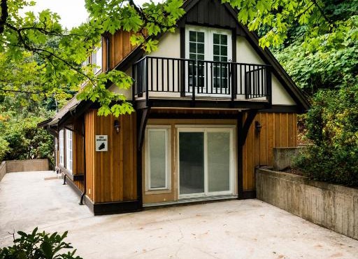 Private Mountainside Home