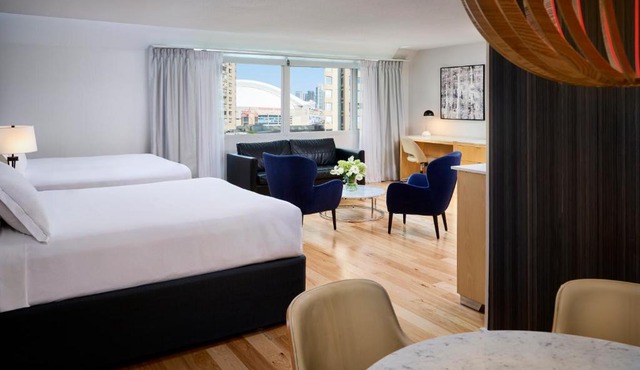 Radisson Blu Toronto Downtown