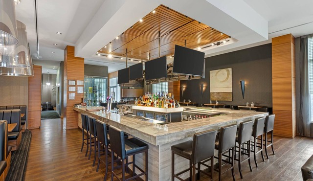 Radisson Hotel & Conference Centre Calgary Airport