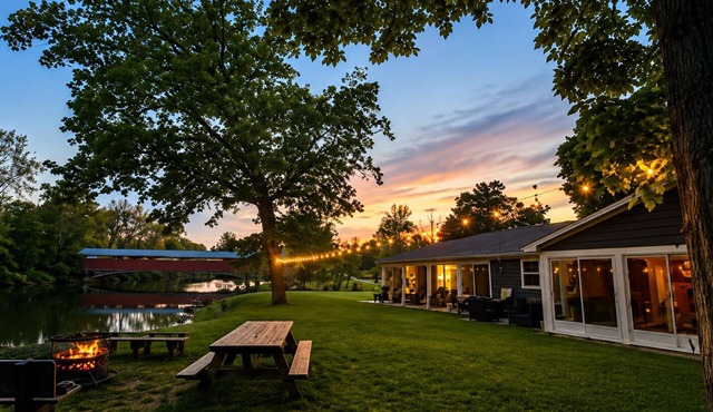 Red Bridge Cottage on Penns Creek – Scenic Views, Fireplaces & Outdoor Fun
