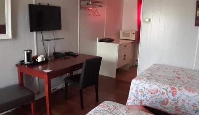 Regal Motel