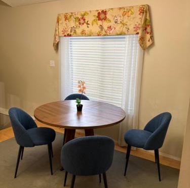 Room with Extra Comfort near West Edmonton Mall Room 3 in Edmonton