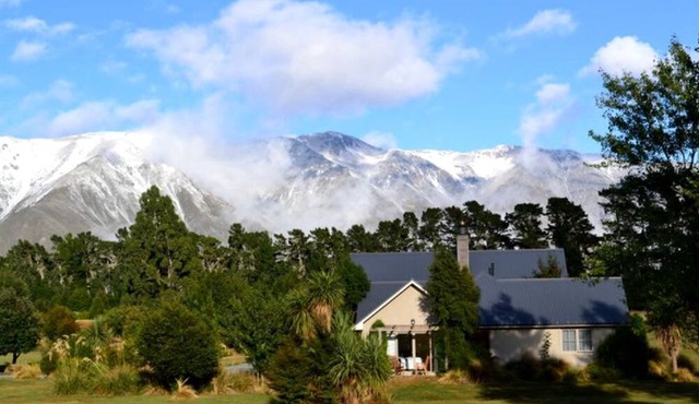 Secluded Luxury Getaway near Lake Ida in New Zealand