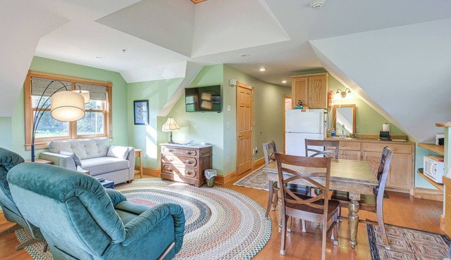 Shared Dock & Fire Pit: Peaceful Surry Studio!