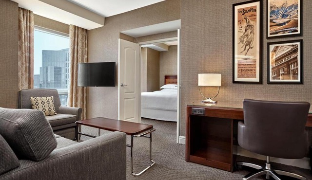 Sheraton Suites Calgary Eau Claire
