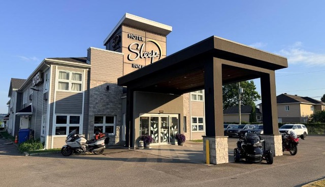 Sleep Inn & Suites Quebec City East