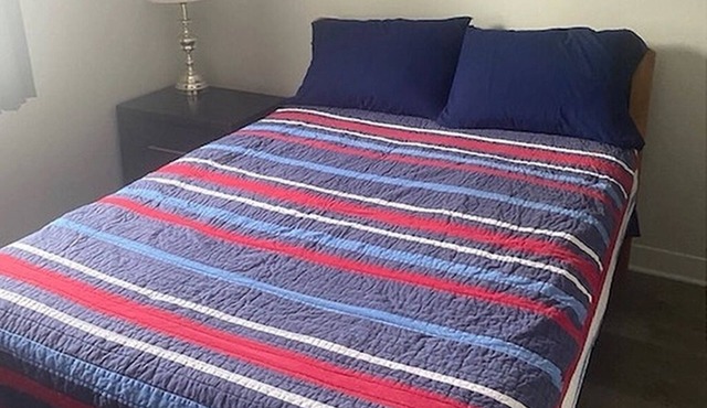 Spacious 4 bedroom apt in Westfort with free laundry parking and wifi parking