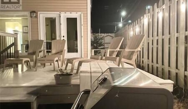 Springhouse Oasis Pet Friendly 2 Bedroom/1.5 Baths