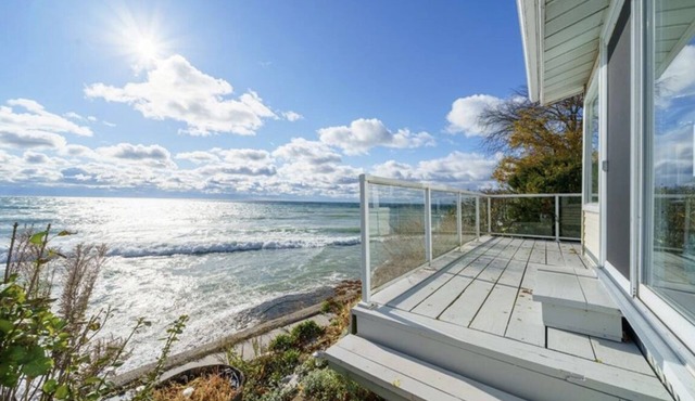Stunning House on the Water's Edge