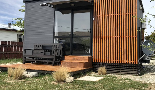 Stunted Totara, Unit 1