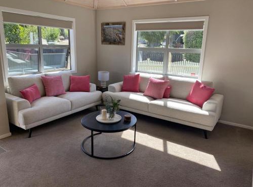 Sunny Clyde Getaway in the Heart of Clyde