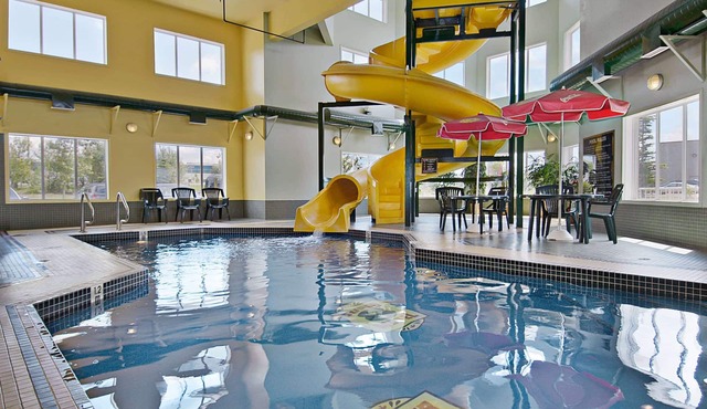 Super 8 by Wyndham Calgary Shawnessy Area