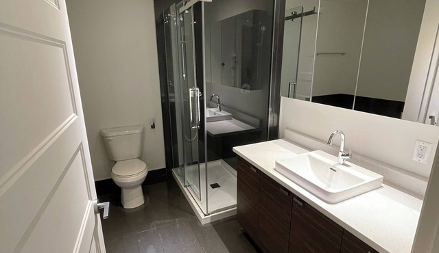 Super Luxurious 2 bedroom Condo in Quebec City