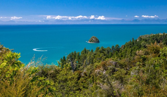 That View - Kaiteriteri Holiday Home