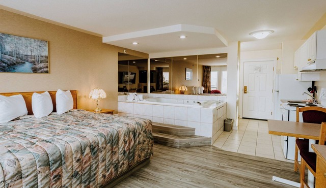 Western Budget Motel Plus Mosaic Suites