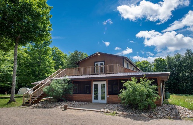 Algonquin Madawaska Lodge Cottage Glamping Cabins