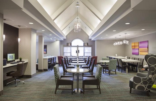 Cambridge Suites Mississauga