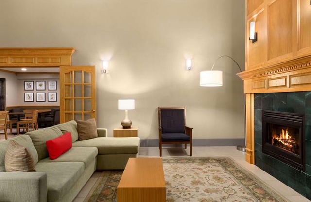 Country Inn & Suites by Radisson Rochester South MN
