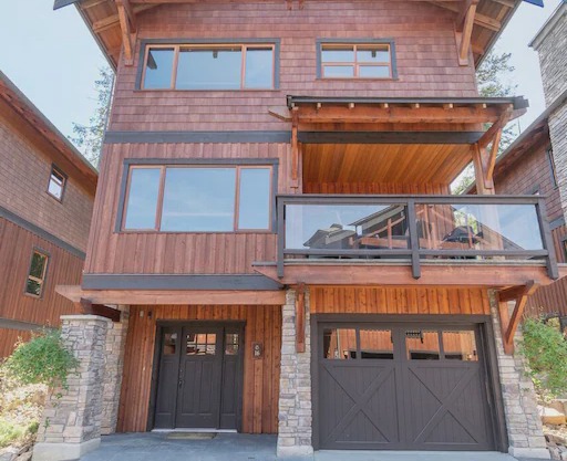 This exceptionally designed lodge offers comfort and luxurious living.