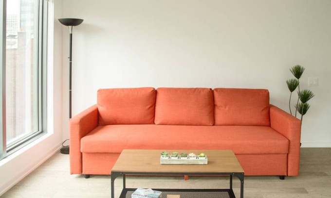 St. Lawrence Apartment | 2 Bedroom Downtown Flat