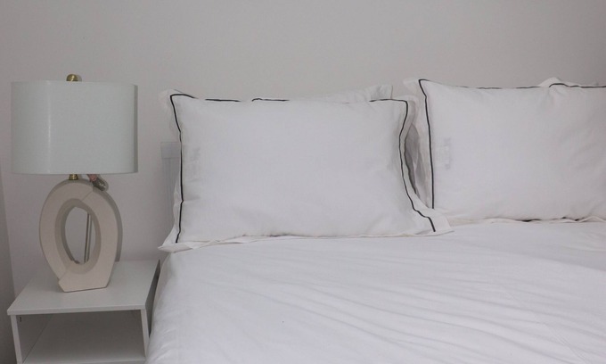 Woodbine Heights House | 2 bedroom oasis in Toronto , minutes from downtown