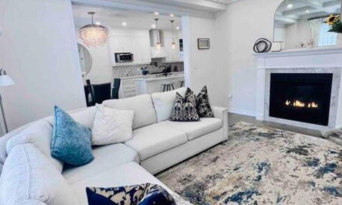 Oakville House | 229 m² House ∙ 4 bedrooms ∙ 10 guests