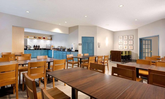 Albertville Hotel | 25 m² Hotel ∙ 127 guests