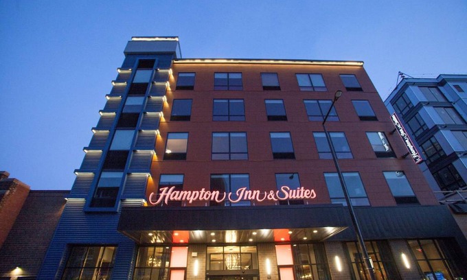 West Seventh Hotel | 53 m² Hotel ∙ 2 bedrooms ∙ 127 guests