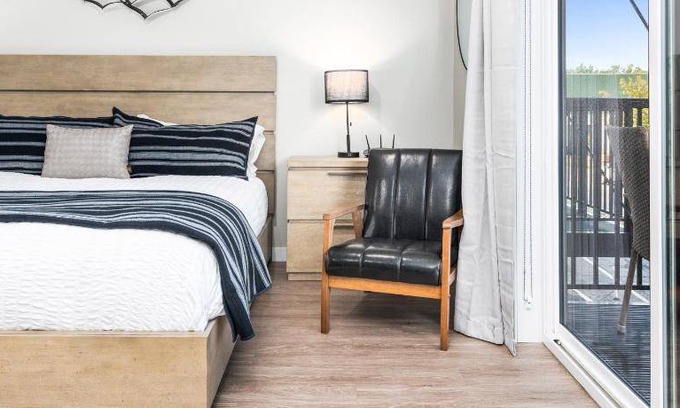 Duluth Apartment | 56 m² Apartment ∙ 4 guests